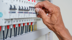How does a circuit breaker work?